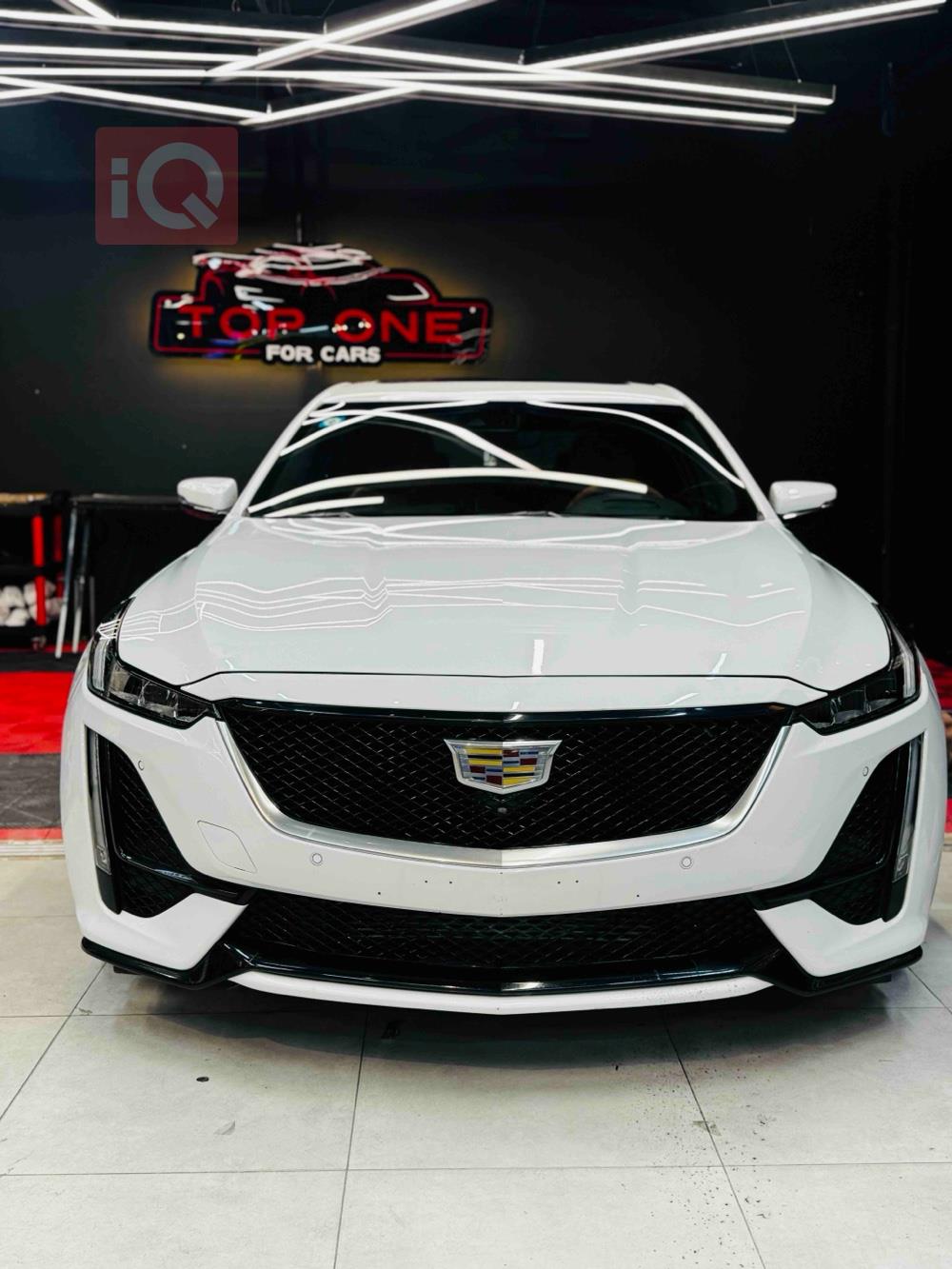 کادیلاک CT5